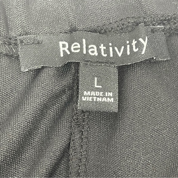 Relativity Black‎ Lace Lined Elastic Waist Skirt NWT Handkerchief Size Large - Picture 5 of 9